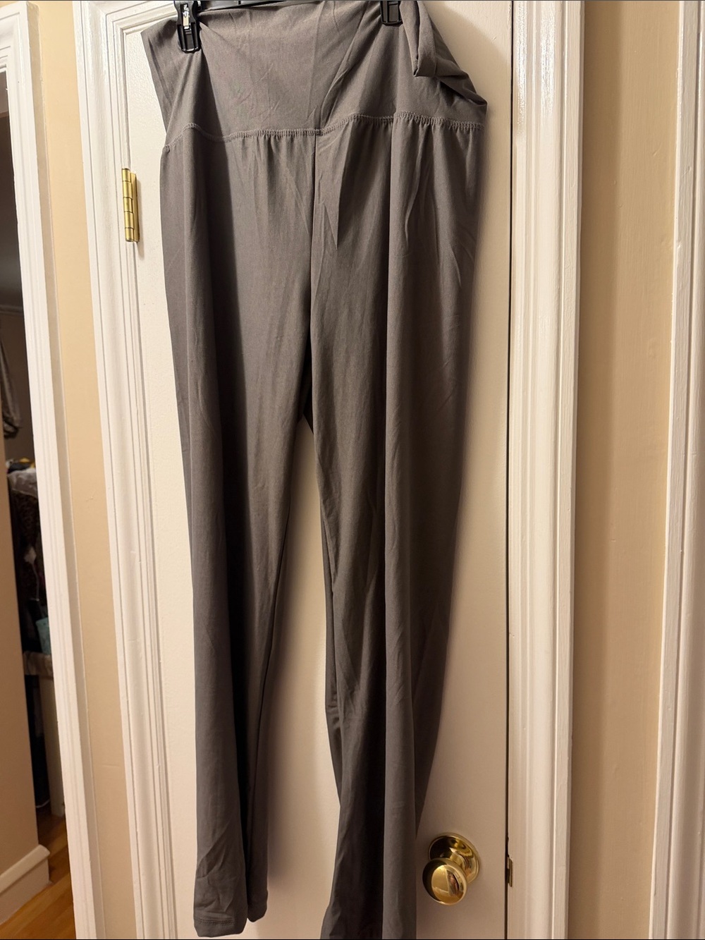 Women’s 3x brand new stretch Gray Stretch medium leg relaxed pants Bobby Brooks